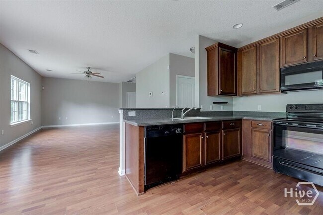 Building Photo - 62 Peregrine Cir