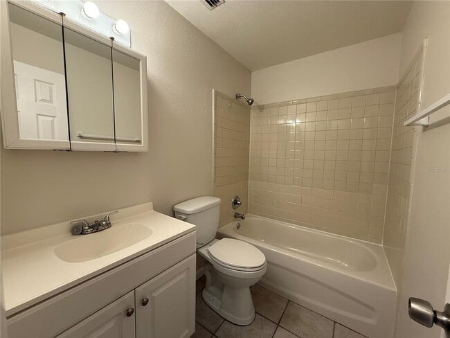 Building Photo - 34918 Ansley Ave