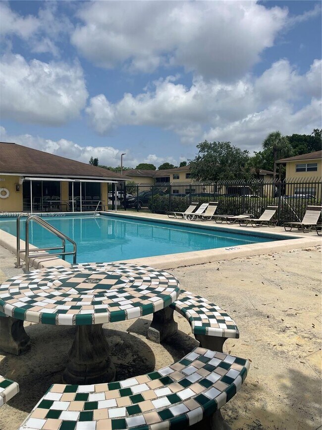 Building Photo - 15699 SW 73rd Cir Terrace