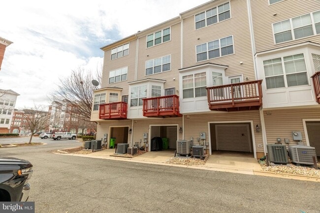 Building Photo - 164 Comay Terrace