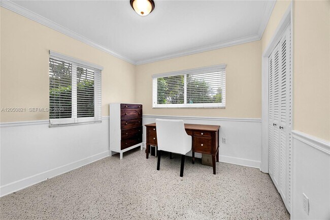 Building Photo - 8141 SW 62nd Ct