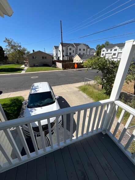 Driveway - 723 E 600 S