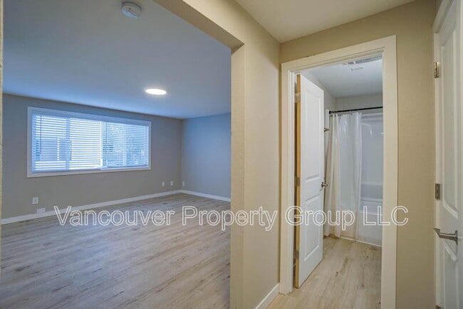 Building Photo - 4420 Gibbons St