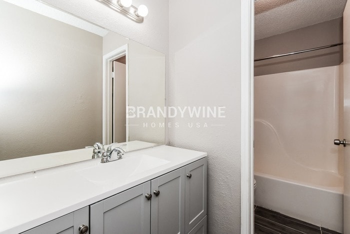 Building Photo - 2305 Randi Rd