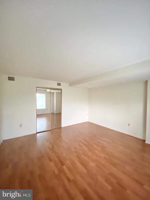 Building Photo - 1600 Prince St