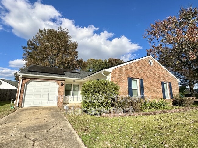 Building Photo - 1273 Nesbitt Dr