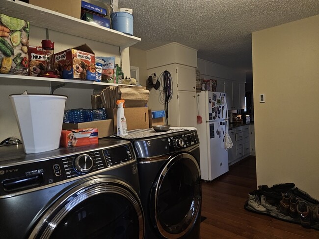 Building Photo - 25 Wapiti Dr