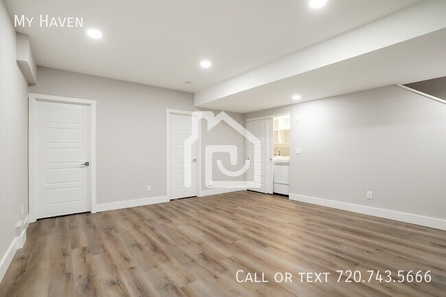 Building Photo - 1473 W 67th Ave