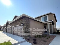 Building Photo - 763 Brambleberry Hts