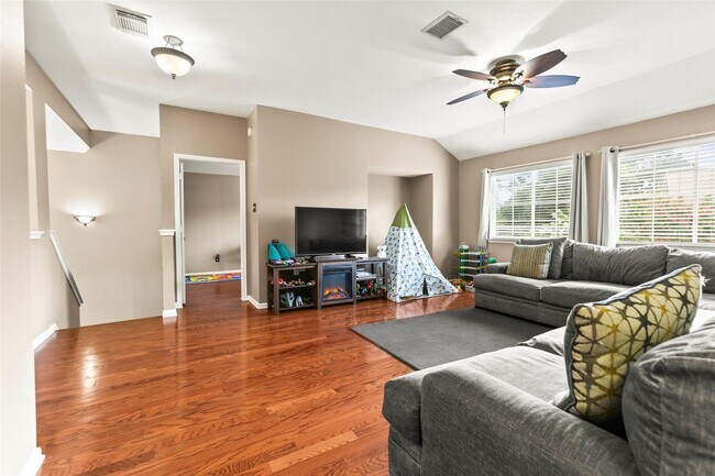 Building Photo - 5403 Winlock Trace Ct