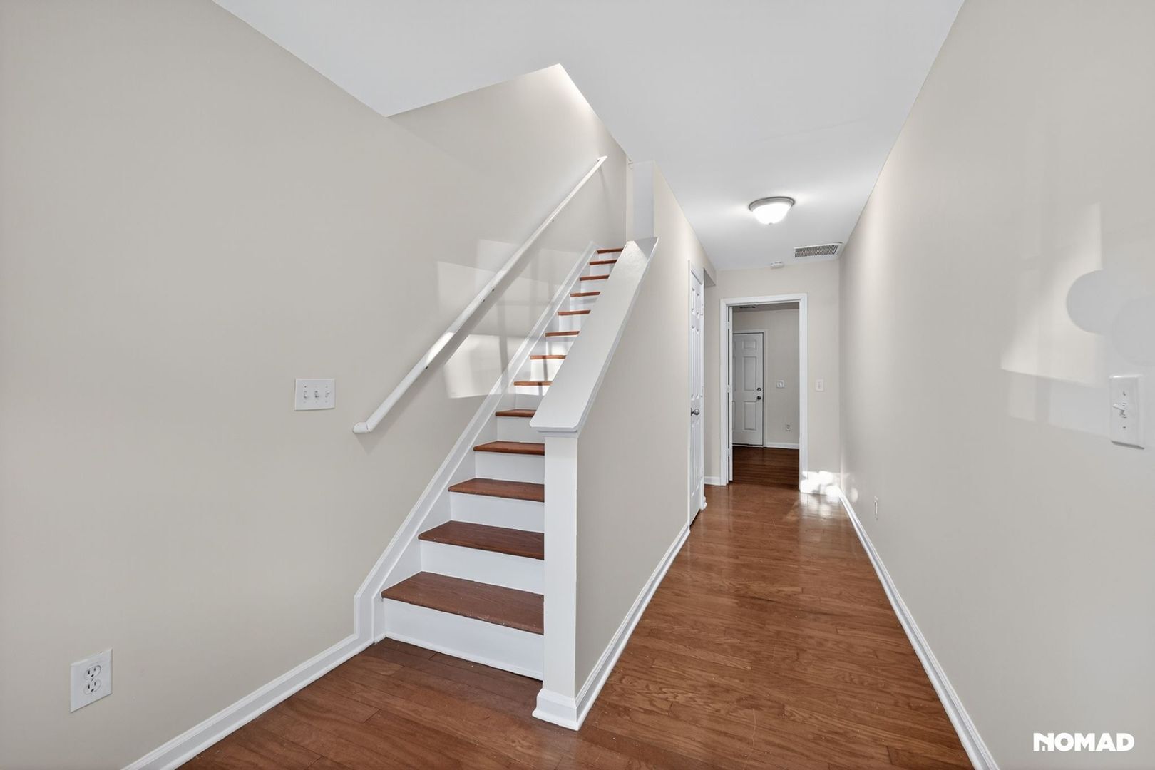 Building Photo - 2425 Ivey Crest Cir