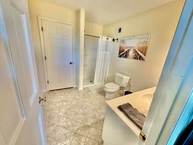 Building Photo - Escape to Luxury: Your Private Oasis on a ...