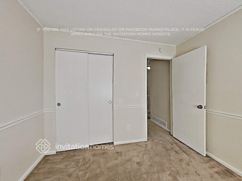 Building Photo - 7736 Halleys Dr