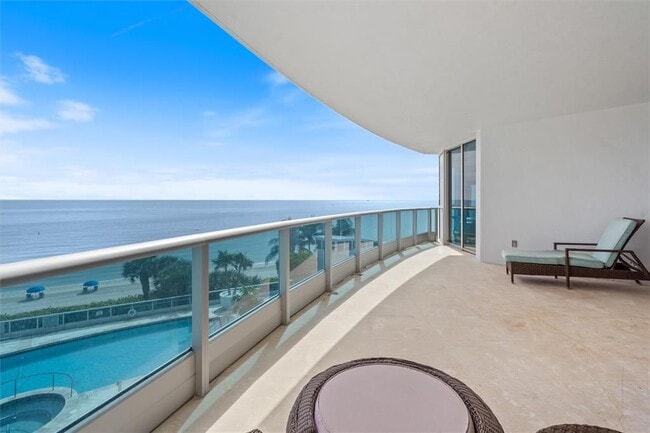 Primary Photo - 1600 S Ocean Blvd