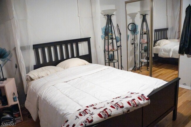 Building Photo - 37 Espy Rd