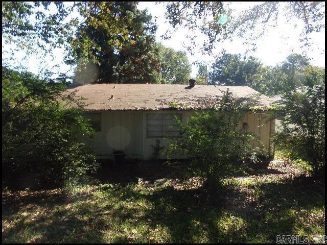 Building Photo - 8 Utica Ln