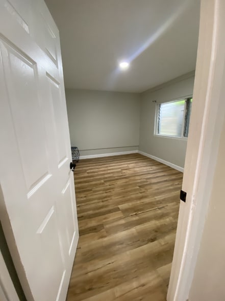 Building Photo - 1224 Mowai St