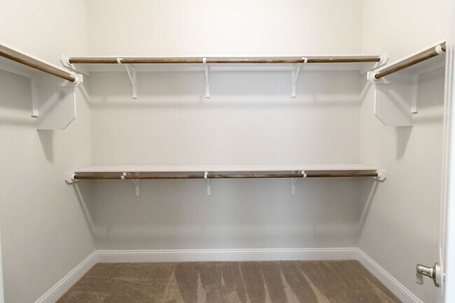 Building Photo - Beautiful 3-bed, 2-bath home for lease in the Oaks at San Gabriel in Georgetown!