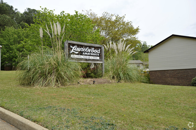 Primary Photo - Laurelwood Apartments