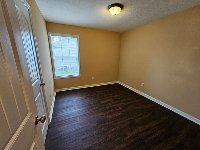 Building Photo - COMING SOON....Beautiful Home near Historic Downtown Tullahoma!