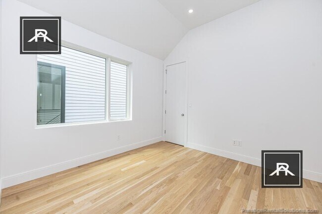 Building Photo - 4 bedroom in Cambridge MA 02138