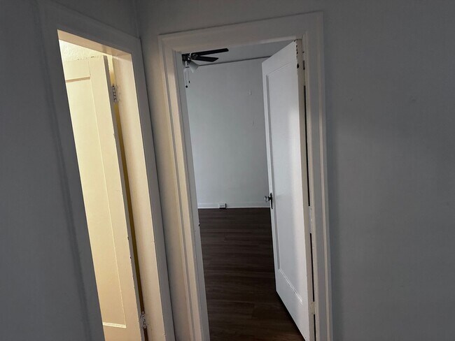 Building Photo - 119-121 Flower St