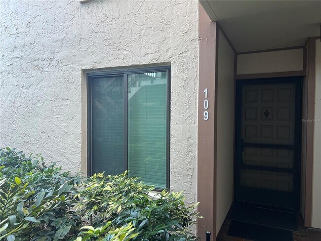 Building Photo - 6268 Palma Del Mar Blvd S