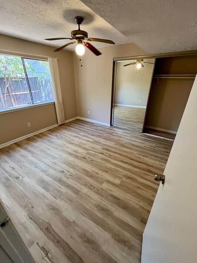 Building Photo - 13511 Quetzal Ln