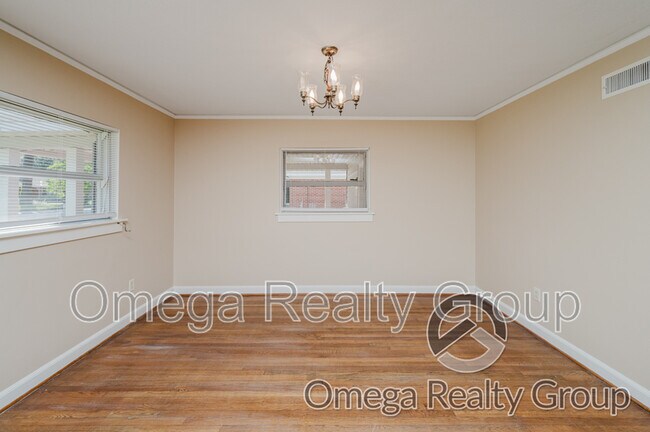 Building Photo - 2941 Ashley Ave