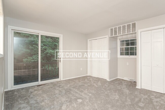 Building Photo - 120 Heather DR