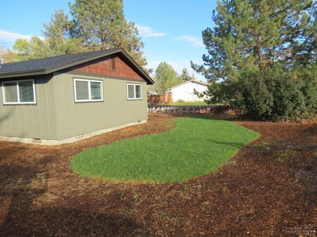 Building Photo - 54- 12th, Poplar