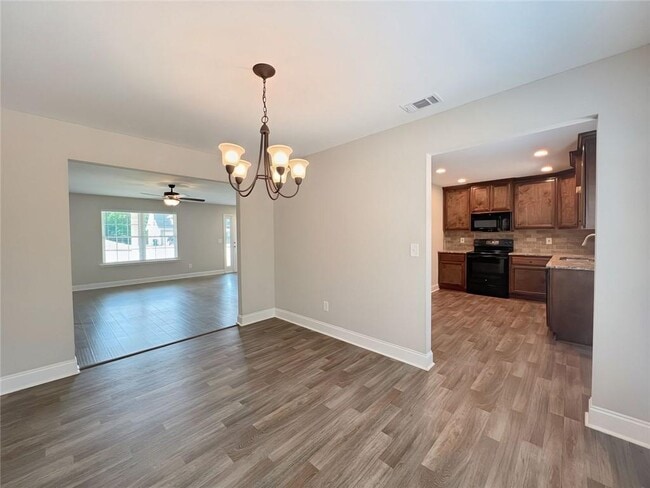 Building Photo - 5332 Lawson Lake Dr