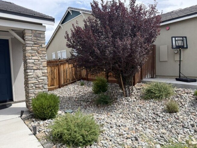 Building Photo - 2788 Alessandro Drive