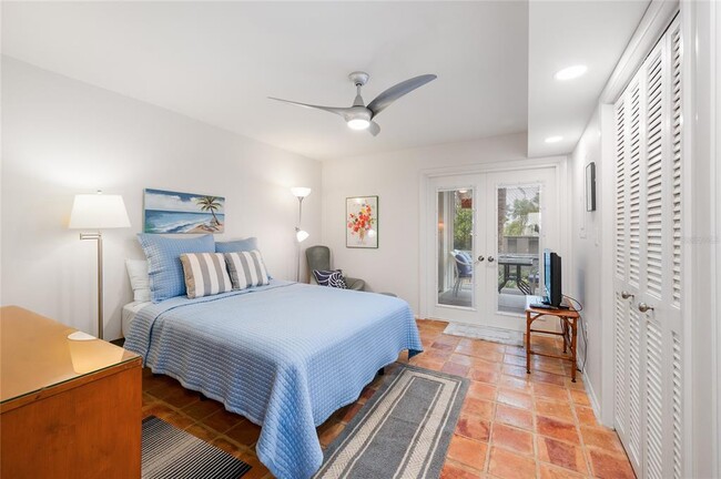 Building Photo - 6400 Flotilla Dr