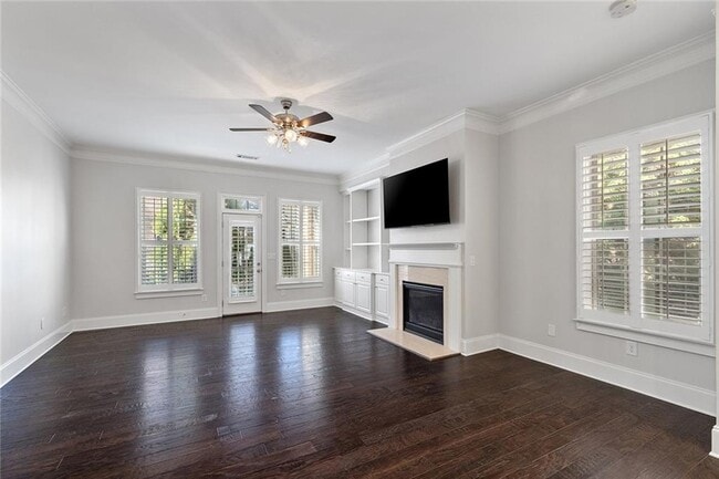 Building Photo - 2836 Broughton Ln SE