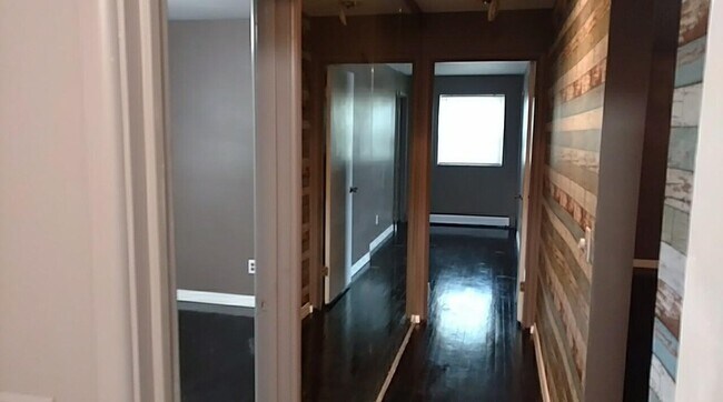 Building Photo - Montana Estates