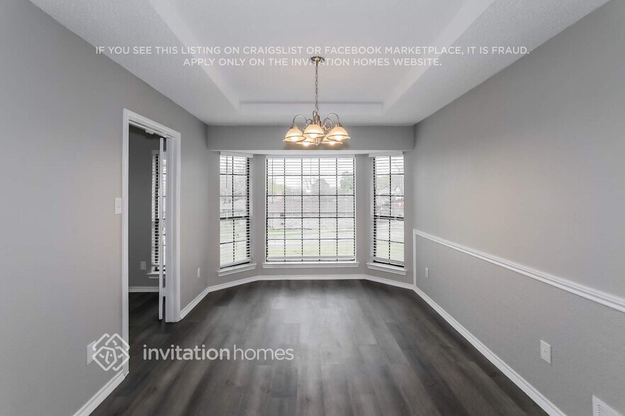 Building Photo - 1312 Tierra Calle