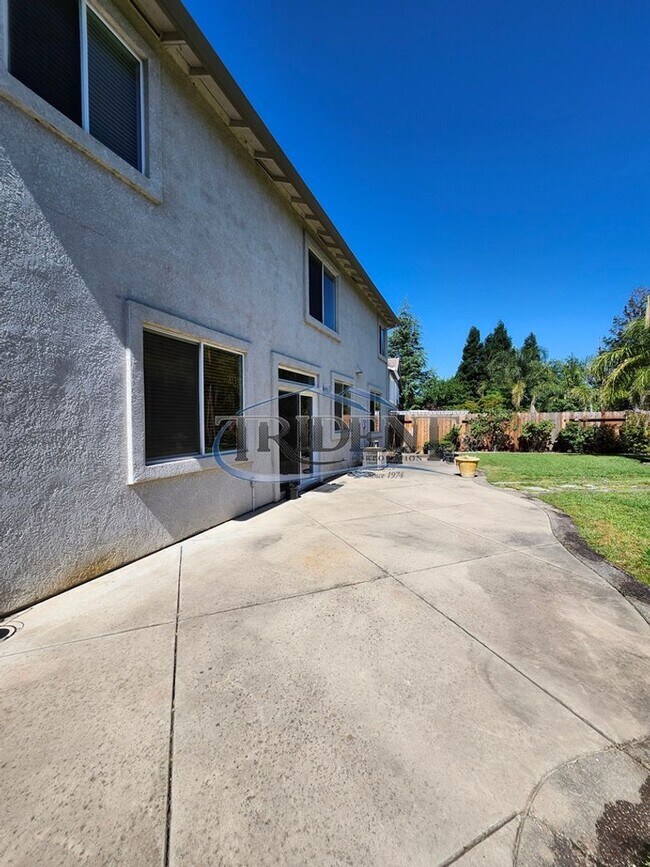 Building Photo - 1218 Galston Dr