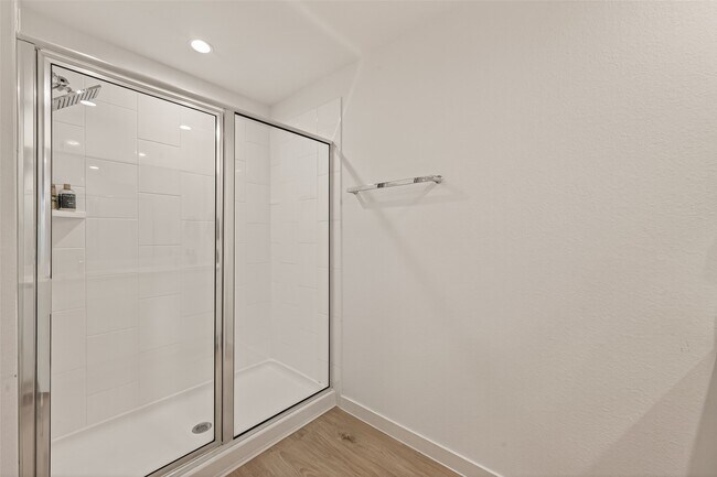 Building Photo - 30518 White Cliff Ct
