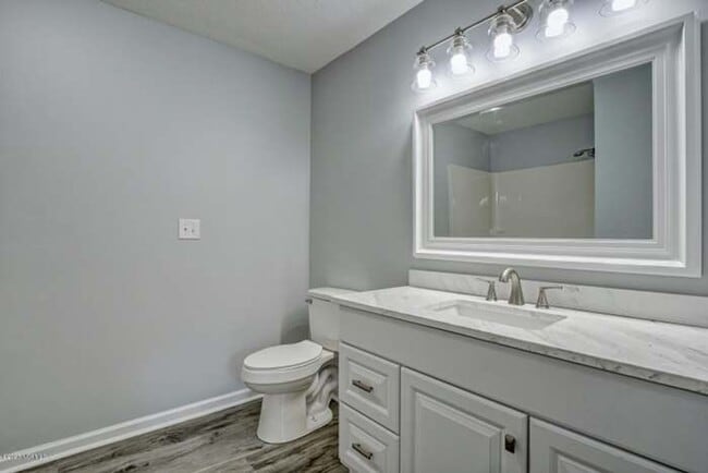 Building Photo - 5008 Hunters Trail