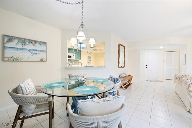 Building Photo - 565 Beachwalk Cir