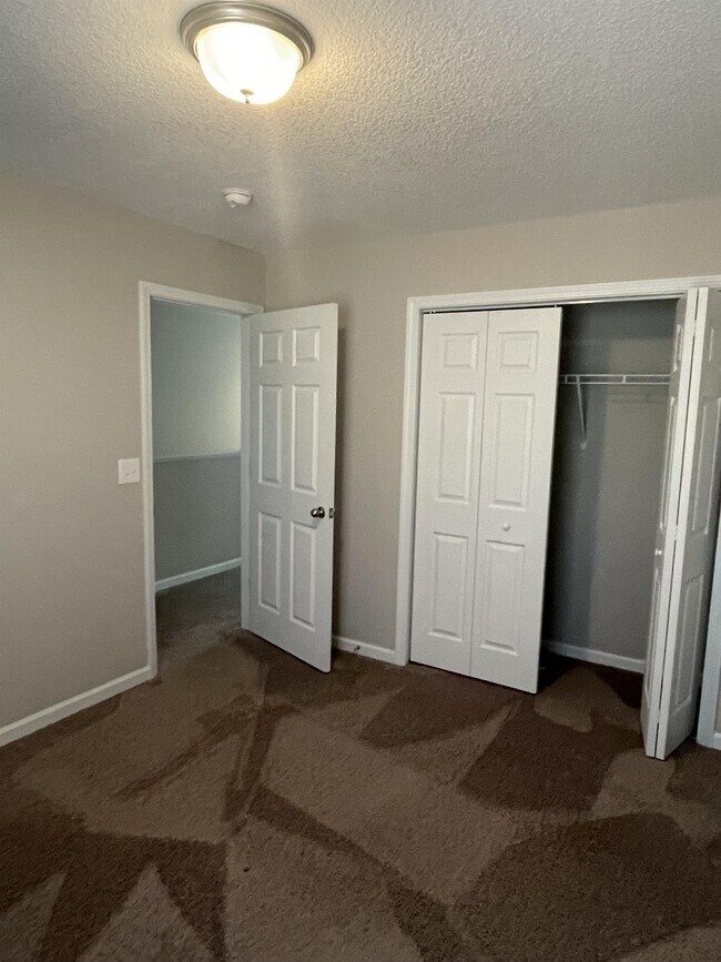 Building Photo - 8241 Zodiac Ln