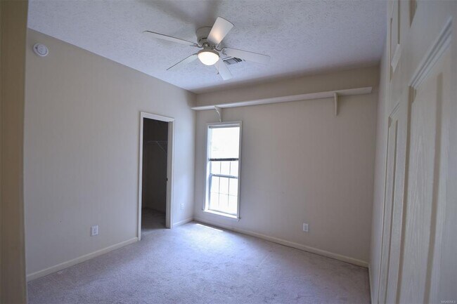Building Photo - 1691 Rambling Brook Ln