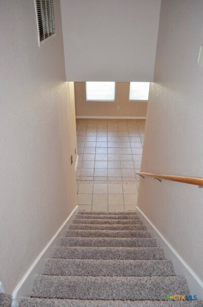 Building Photo - 5406 Oster Dr