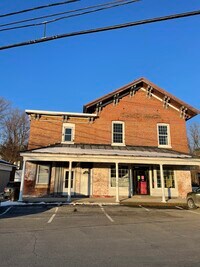 Building Photo - 133 Canal St
