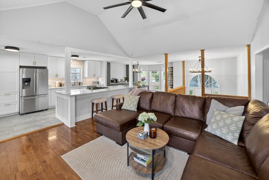 Building Photo - 2129 Quail Ridge Dr