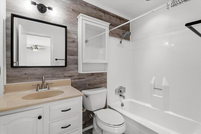 Building Photo - 1809 Coronado Hills Dr