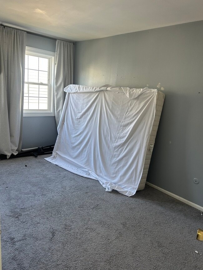 Building Photo - 1319 Wye Ct