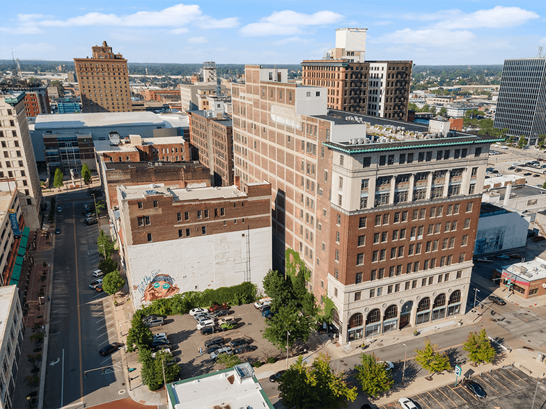 Historic Building in Downtown Toledo - LaSalle Apartments