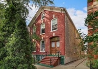 Building Photo - 1430 W Superior St